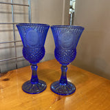 2 pc Set of 1979 Avon Blue George and Martha WA Wine Glasses