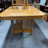 Oak Dining Table with 1 leaf