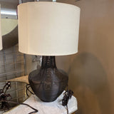 Metal Wire Base Table Lamp