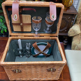 Picnic Basket w/Settings for 2