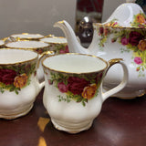 Old Country Rose Tea Pot & 8 Teacups