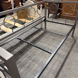 MCM Daybed