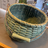 Basket w Handle