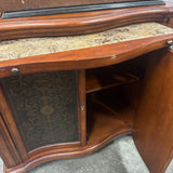 2 Door Sideboard w Pull Out Counter
