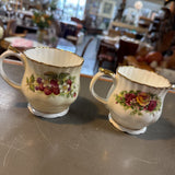 Floral China Mug w Gold Trim