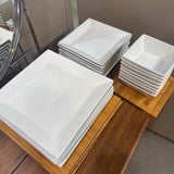'Fortaluxe' Superwhite by Fortessa 8 place setting set + 4 Wood Chargers