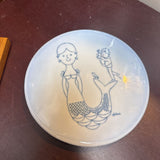 Antoni Mermaid & Photographer Trivet