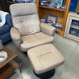 Swivel Recliner with Ottoman/Footrest