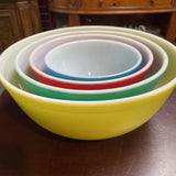 Vintage Pyrex 4 Piece Mixing Bowl Set