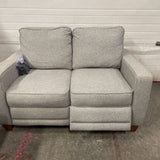 Laz-y-Boy Power Loveseat w/Battery Pack