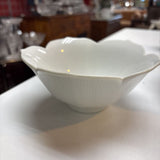 Set of 4 Lotus White Bowls