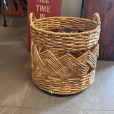 Large Basket w Handles