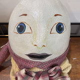 Humpty-Dumpty Shelf Sitter