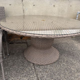 Round Outdoor Dining Table w Glass Top