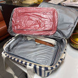 Covered Casserole in Striped Casserole Holder Bag
