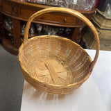 Wicker Basket w Handle