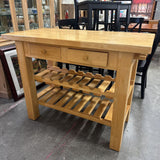 Kitchen Island w Shelves & 2 Drawers