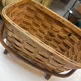 Vintage Basket w Handle & Feet
