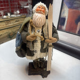 Hallmark Woodland Santa w Skiis